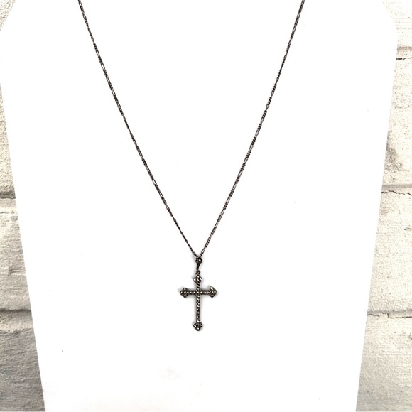 Sterling Silver Budded Cross With Marcasites and 16” Chain Necklace - Picture 3 of 12